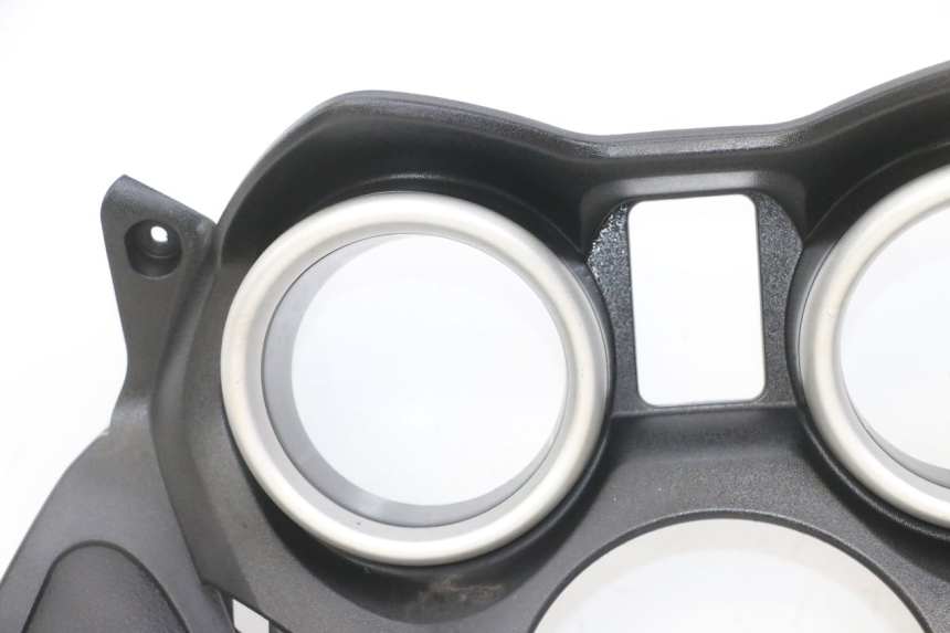 photo de ENTOURAGE COMPTEUR YAMAHA X-MAX XMAX 125 (2010 - 2014)