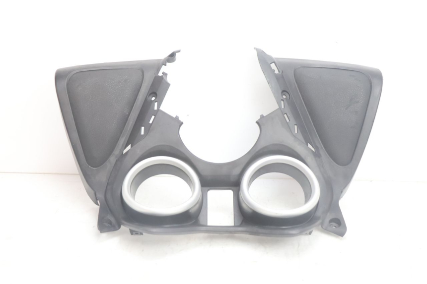 photo de ENTOURAGE COMPTEUR YAMAHA X-MAX XMAX 125 (2010 - 2013) - Zoom état d’usage