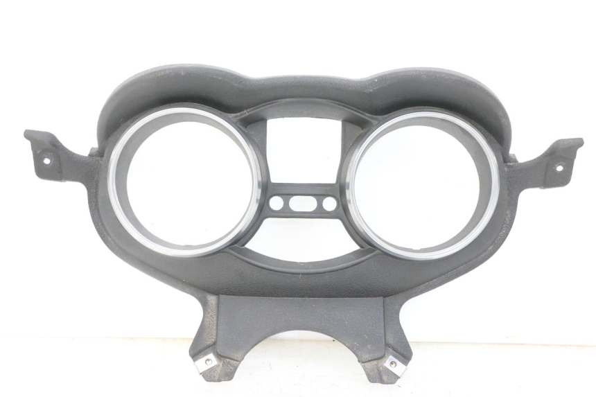 photo de ENTOURAGE COMPTEUR PIAGGIO XEVO - X EVO 125 (2007 - 2016) - Vue principale