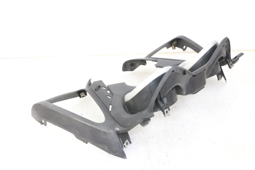 photo de ENTOURAGE COMPTEUR YAMAHA X-MAX XMAX ABS 250 (2010 - 2014)