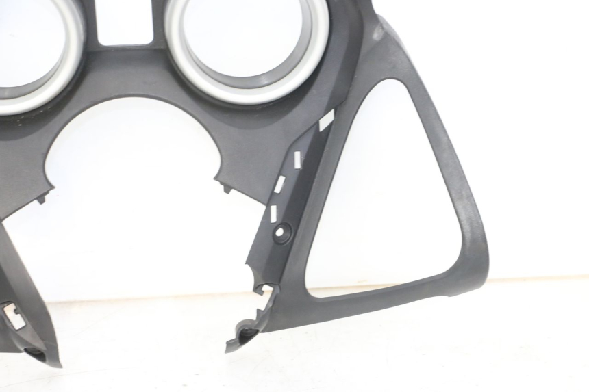 photo de ENTOURAGE COMPTEUR YAMAHA X-MAX XMAX ABS 250 (2010 - 2014)