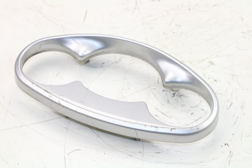 photo de ENTOURAGE COMPTEUR YAMAHA YP MAJESTY 125 (2007 - 2010)