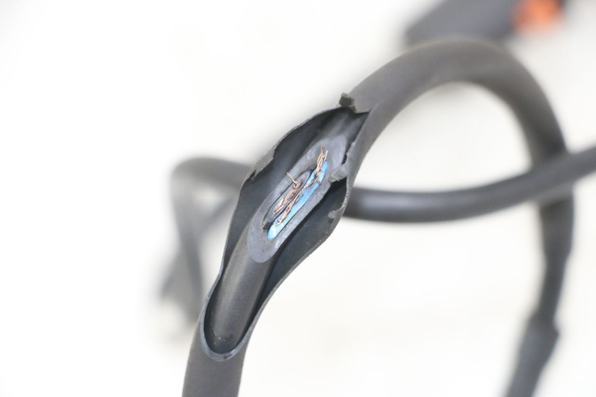 photo de ENTRAINEUR COMPTEUR PEUGEOT ELYSTAR 125 (2002 - 2007)