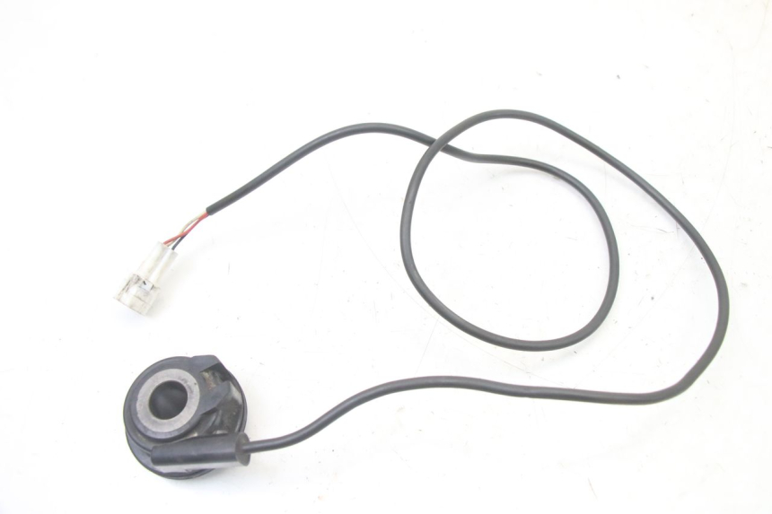 photo de ENTRAINEUR COMPTEUR YAMAHA FZS FAZER 600 (2001 - 2003)