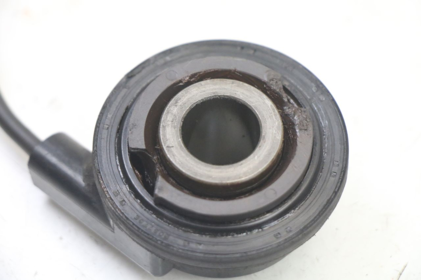 photo de ENTRAINEUR COMPTEUR YAMAHA FZS FAZER 600 (2001 - 2003)