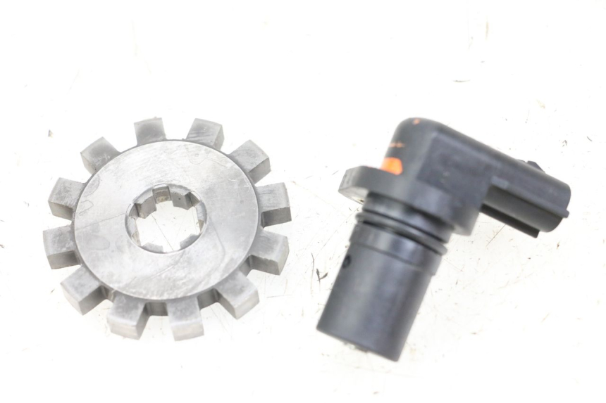 photo de ENTRAINEUR COMPTEUR SUZUKI VL INTRUDER 125 (2004 - 2007)