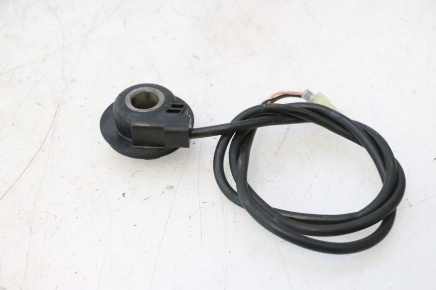 photo de ENTRAINEUR COMPTEUR SUZUKI SV S 650 (2003 - 2009) - Gros plan technique