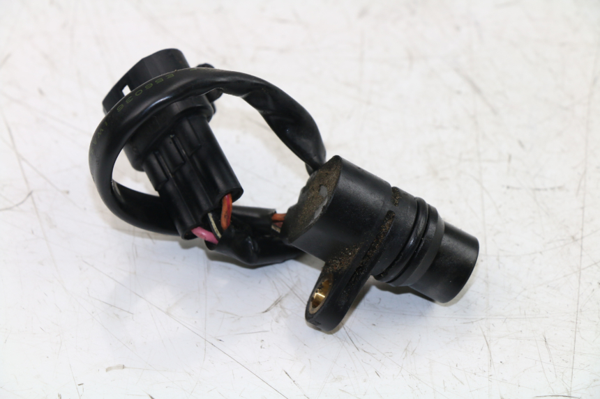 photo de ENTRAINEUR COMPTEUR TRIUMPH STREET TRIPLE 675 (2007 - 2012) - Zoom état d’usage