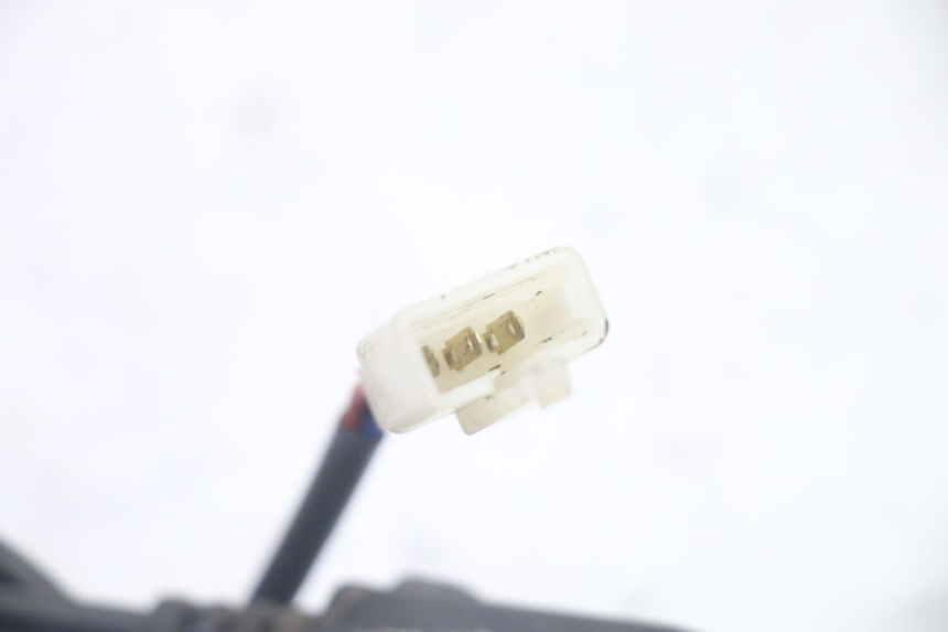 photo de ENTRAINEUR COMPTEUR YAMAHA TZR 50 (2008 - 2016) - Points de fixation