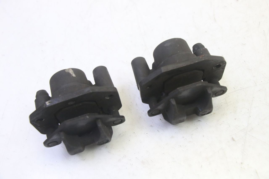 photo de ETRIER FREIN ARRIERE QUADRO 4 4D 350 (2015 - 2018)