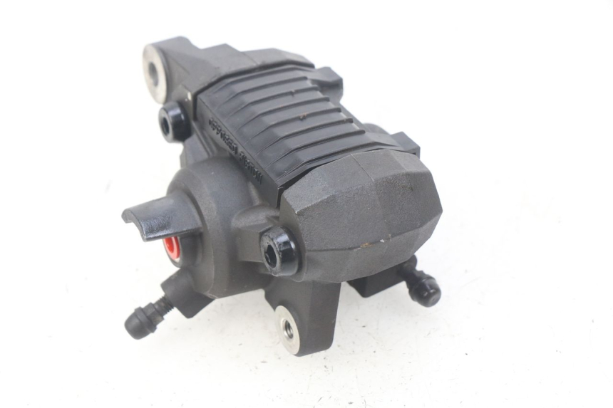 photo de ETRIER FREIN ARRIERE SUZUKI GSF N BANDIT 600 (2000 - 2004) - Zoom état d’usage