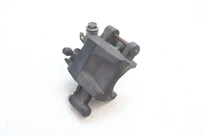 photo de ETRIER FREIN ARRIERE SUZUKI GSR 600 (2005 - 2012) - Autre angle de vue
