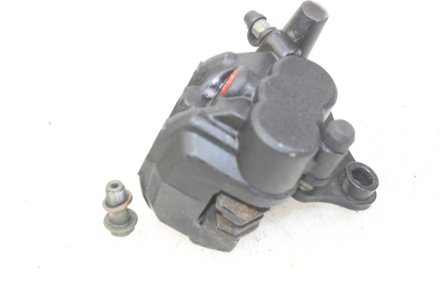 photo de ÉTRIER DE FREIN ARRIÈRE YAMASAKI RAPTOR 50 (2013 - 2018) - Autre angle de vue