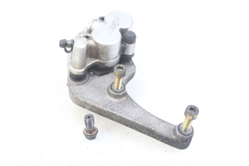 photo de ÉTRIER DE FREIN ARRIÈRE PEUGEOT SATELIS 125 (2010 - 2012)