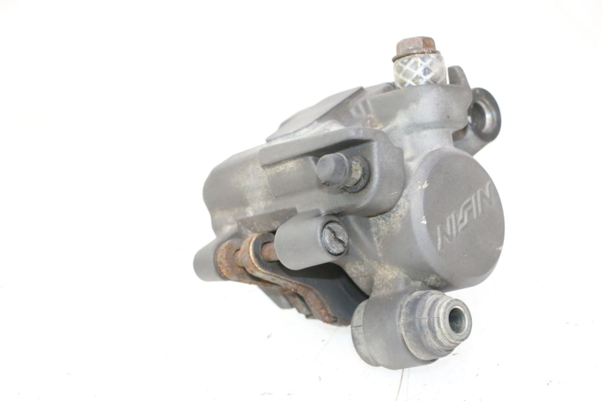 photo de ETRIER FREIN ARRIERE SUZUKI SV S 650 (2003 - 2009) - Gros plan technique