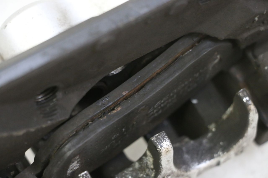 photo de ETRIER FREIN ARRIERE YAMAHA X-MAX XMAX 250 (2006 - 2009)