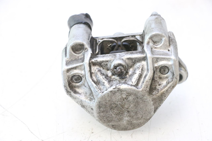 photo de ETRIER FREIN ARRIERE YAMAHA YP MAJESTY 125 (2007 - 2010) - Points de fixation