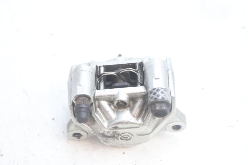 photo de ÉTRIER DE FREIN ARRIÈRE YAMAHA YP MAJESTY 125 (2002 - 2006) - Détail de la pièce