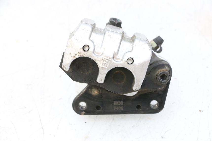 photo de ÉTRIER DE FREIN AVANT KYMCO AGILITY 4T 50 (2018 - 2022) - Gros plan technique