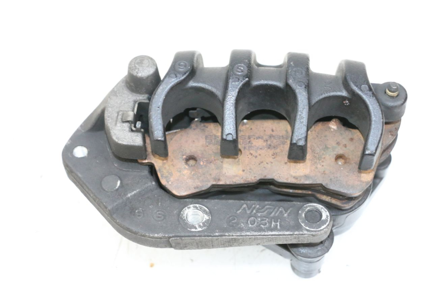 photo de ÉTRIER DE FREIN AVANT SUZUKI BURGMAN 125 (2007 - 2014) - Autre angle de vue