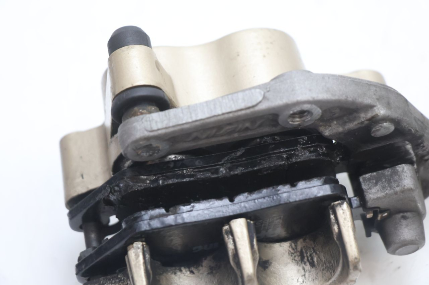photo de ETRIER FREIN AVANT HONDA CB F HORNET 600 (2005 - 2006) - Pièce contrôlée