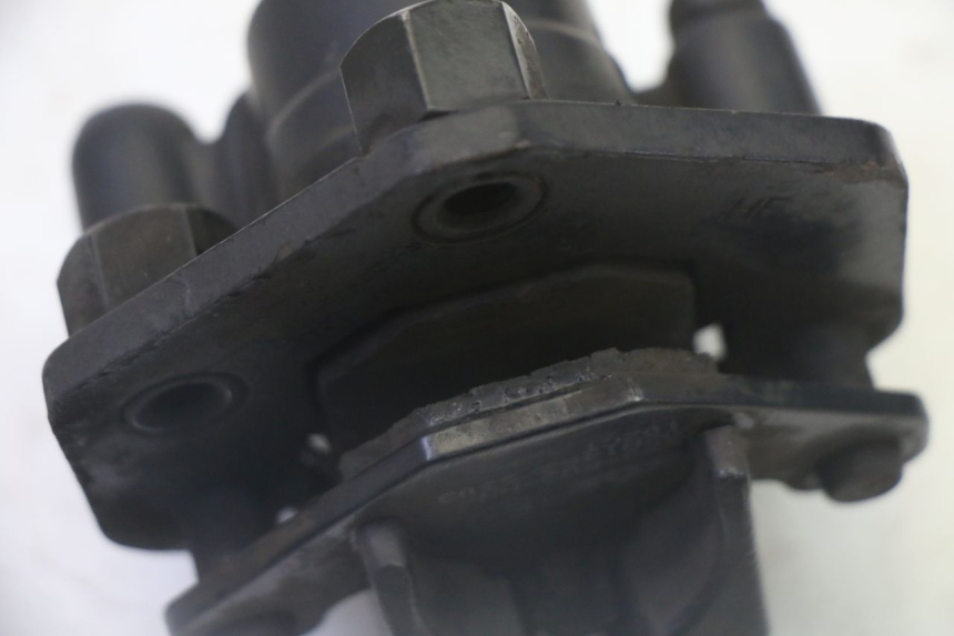 photo de ÉTRIER DE FREIN AVANT PEUGEOT ELYSTAR 50 (2002 - 2014)