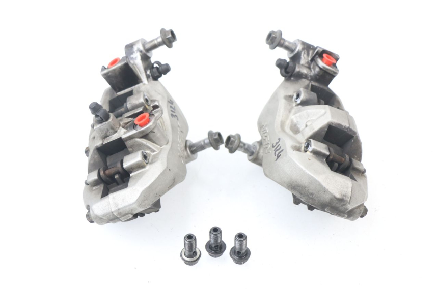 photo de ETRIER FREIN AVANT YAMAHA FJR ABS 1300 (2006 - 2012)