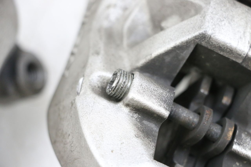 photo de ETRIER FREIN AVANT YAMAHA FJR ABS 1300 (2006 - 2012) - Pièce contrôlée