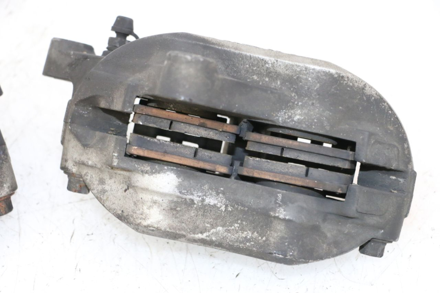 photo de ETRIER FREIN AVANT YAMAHA FJR ABS 1300 (2006 - 2012) - Autre angle de vue