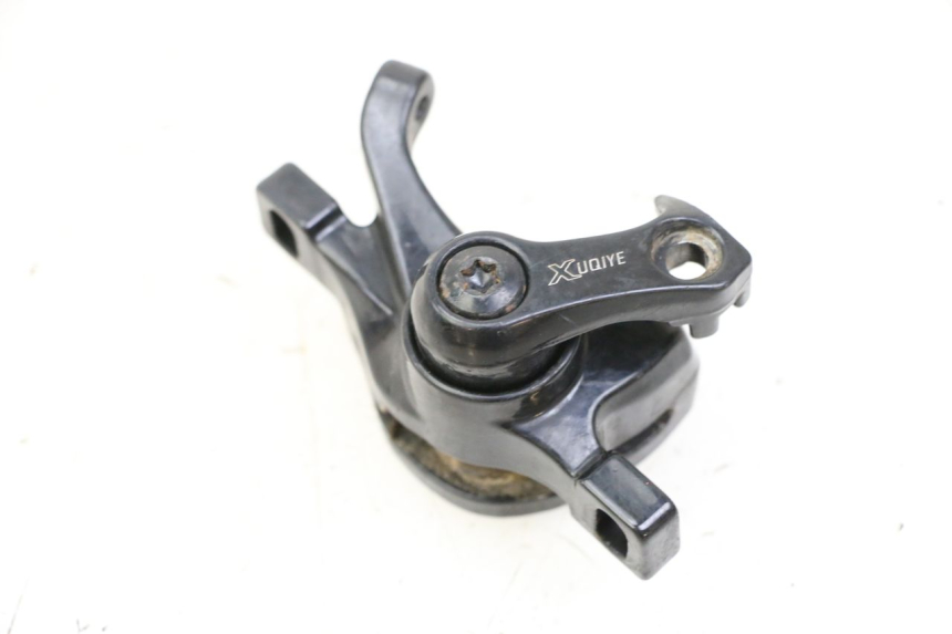 photo de ETRIER FREIN AVANT KUKIRIN G2 MASTER 1