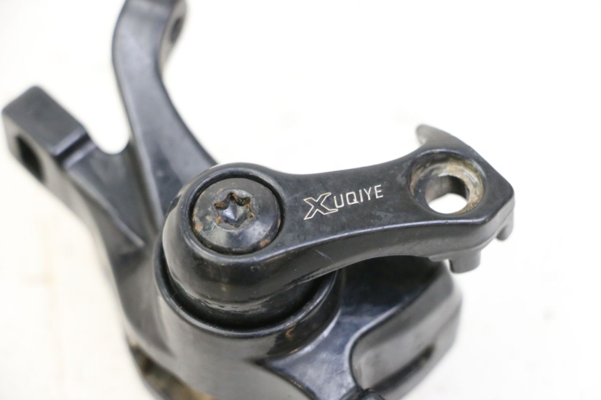 photo de ETRIER FREIN AVANT KUKIRIN G2 MASTER 1