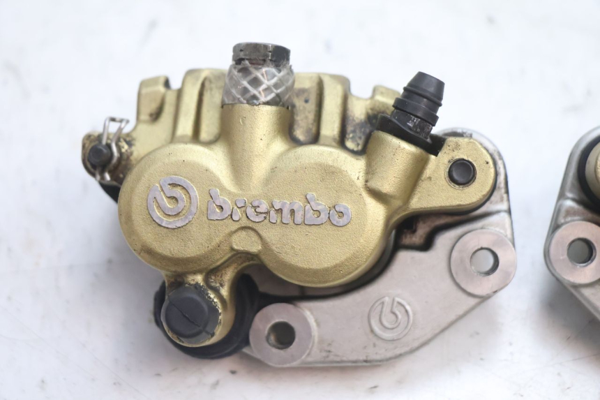 photo de ÉTRIER DE FREIN AVANT GILERA GP 800 (2007 - 2013) - Zoom état d’usage