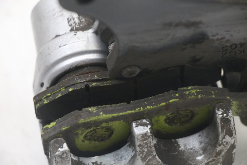 photo de ETRIER FREIN AVANT KYMCO GRAND DINK 125 (2008 - 2014)