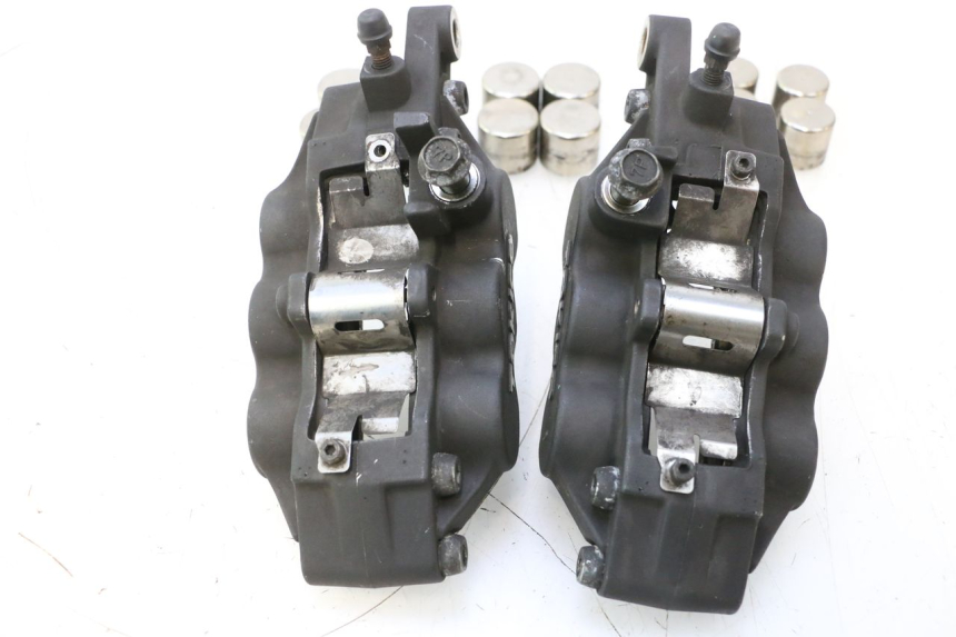 photo de ETRIER FREIN AVANT SUZUKI GSF N BANDIT 1200 (2001 - 2005) - Détail de la pièce