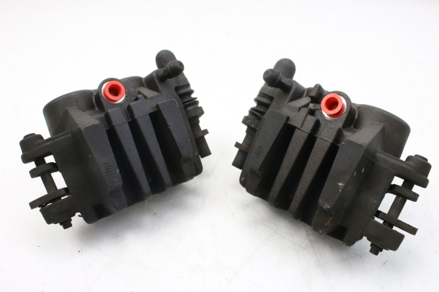 photo de ETRIER FREIN AVANT SUZUKI GSF S BANDIT 600 (2000 - 2004)