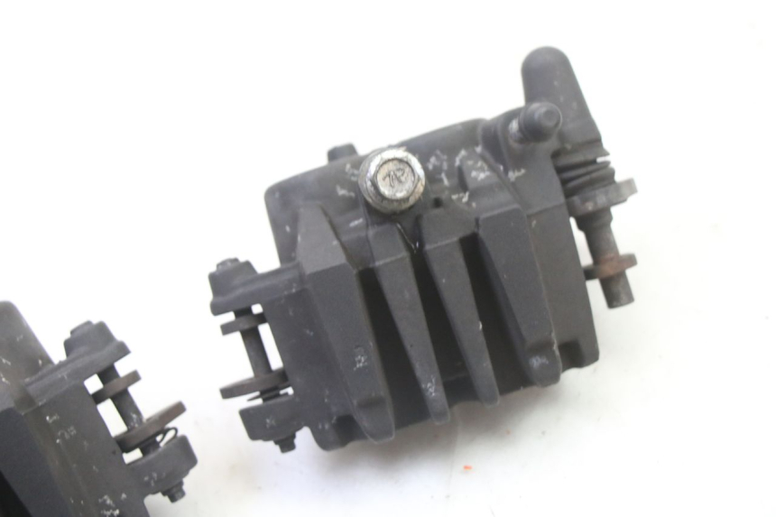photo de ETRIER FREIN AVANT SUZUKI GSR 750 (2011 - 2017)