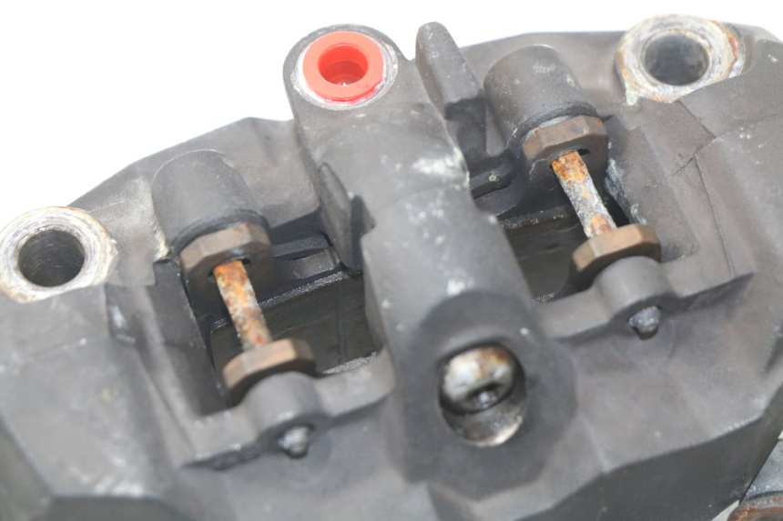 photo de ETRIER FREIN AVANT SUZUKI GSX-R GSXR 600 (2008 - 2010) - État de surface