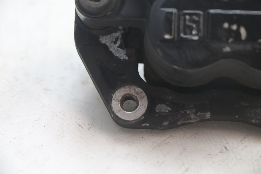 photo de ETRIER FREIN AVANT SYM GTS EVO 125 (2009 - 2013) - Zoom état d’usage