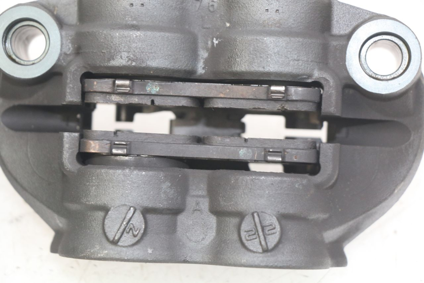 photo de ÉTRIER DE FREIN AVANT HONDA CB R 1000 (2018 - 2023)