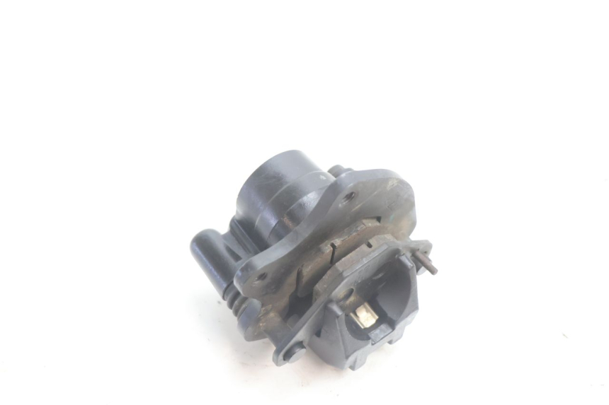 photo de ÉTRIER DE FREIN AVANT PEUGEOT KISBEE 4T 50 (2018 - 2022) - Points de fixation