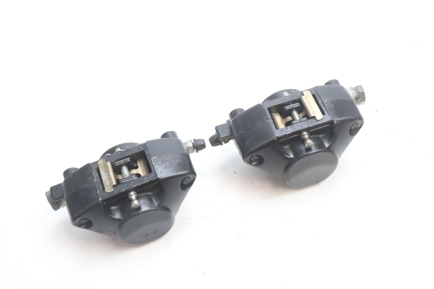 photo de ÉTRIER DE FREIN AVANT PIAGGIO MP3 LT 400 (2007 - 2012) - Autre angle de vue