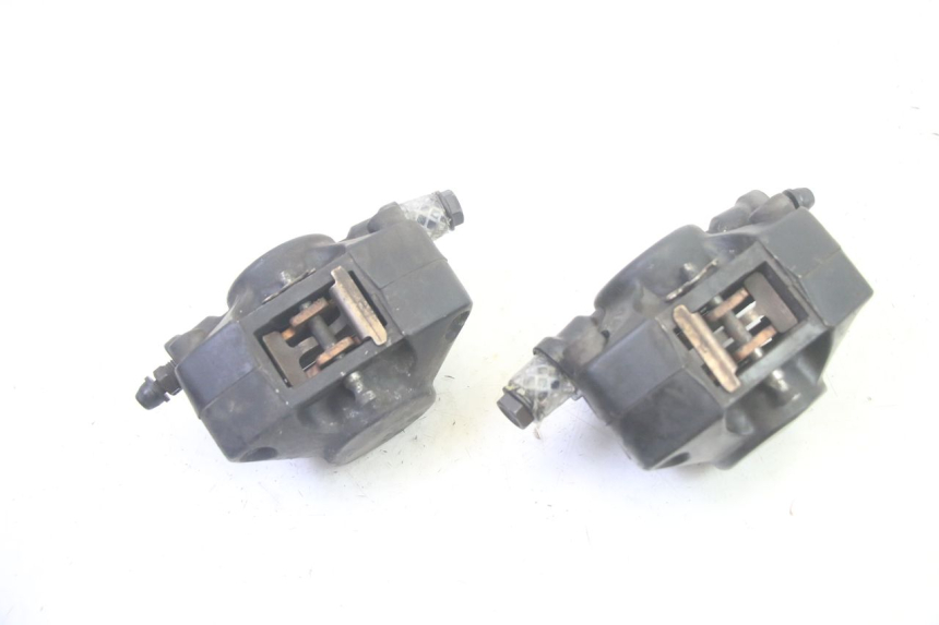 photo de ETRIER FREIN AVANT PIAGGIO MP3 500 (2016 - 2018) - Gros plan technique