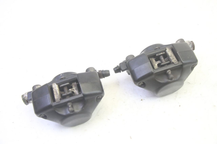 photo de ETRIER FREIN AVANT PIAGGIO MP3 RL 250 (2007 - 2010) - Autre angle de vue