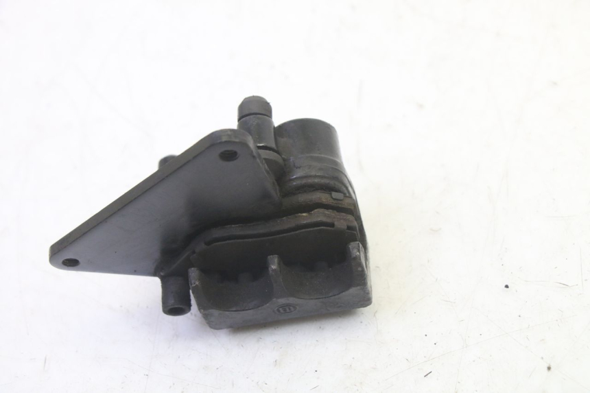 photo de ETRIER FREIN AVANT SYM ORBIT III 3 4T 50 (2021 - 2025) - Gros plan technique