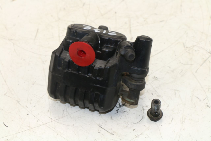 photo de ETRIER FREIN AVANT PIAGGIO FLY 4T 50 (2004 - 2010)