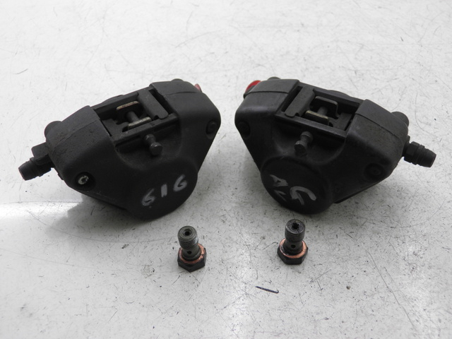 photo de ÉTRIER DE FREIN AVANT PIAGGIO MP3 125 (2006 - 2014)