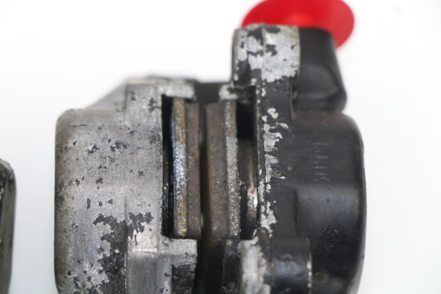 photo de ETRIER FREIN AVANT PIAGGIO MP3 500 (2011 - 2015)