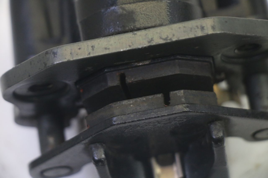 photo de ETRIER FREIN AVANT LIGIER PULSE 3 1 (2014 - 2020) - Vue d’ensemble