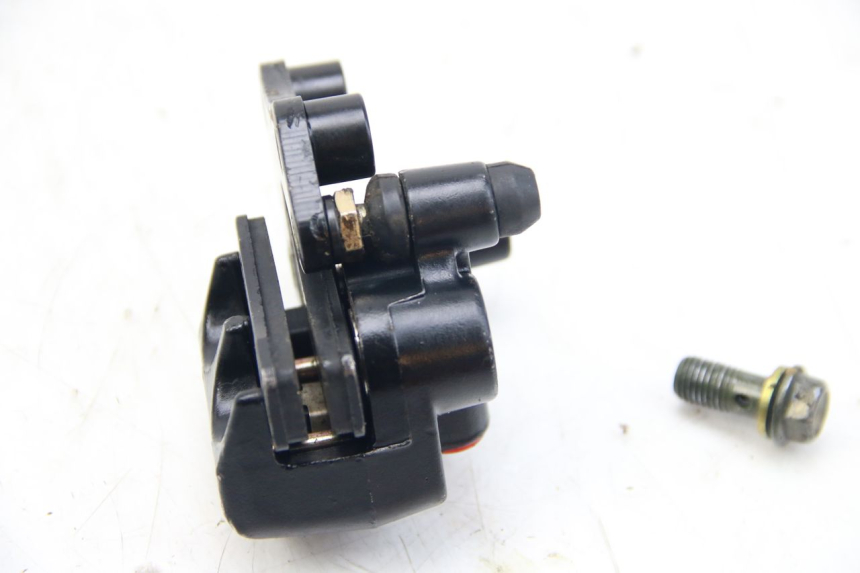 photo de ÉTRIER DE FREIN AVANT APOLLO RFZ 125