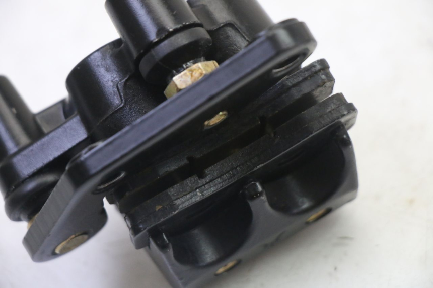 photo de ÉTRIER DE FREIN AVANT APOLLO RFZ 125